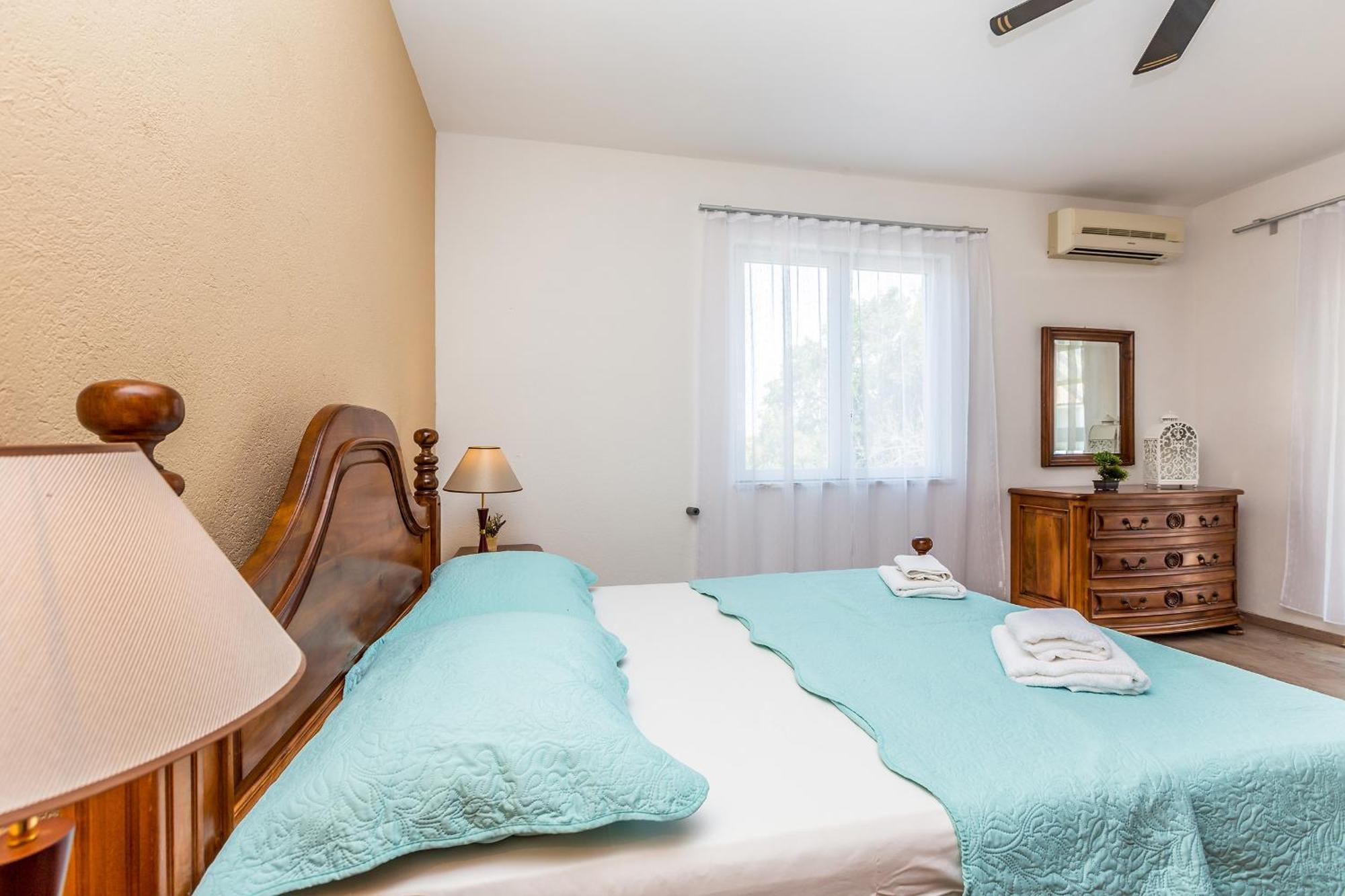 Guest House Antonella Malinska Phòng bức ảnh
